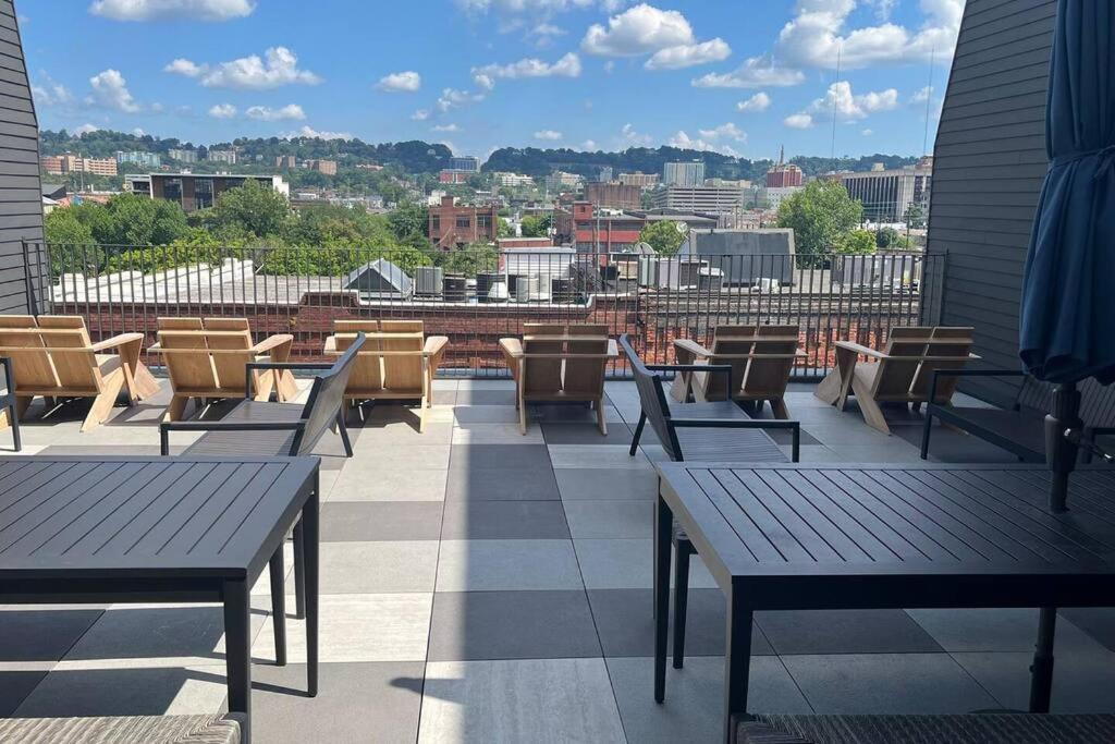 בירמינגהם Trendy Condo! Close To Everthing Downtown מראה חיצוני תמונה